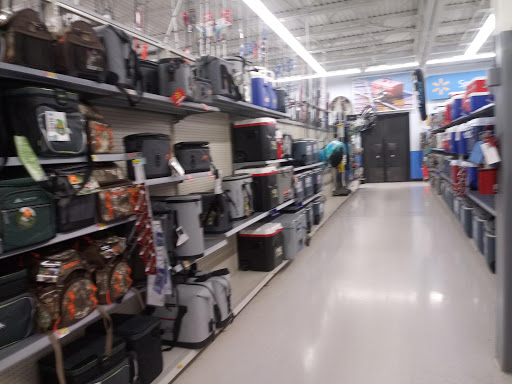 Department Store «Walmart Supercenter», reviews and photos, 2500 Lake Shore Dr E, Ashland, WI 54806, USA