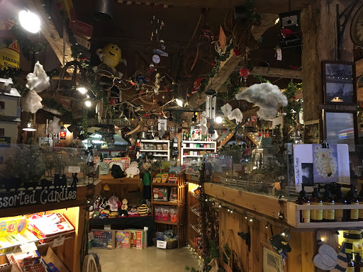 Grocery Store «Windy Acres Candy & Nut», reviews and photos, 6805 OH-73, Wilmington, OH 45177, USA