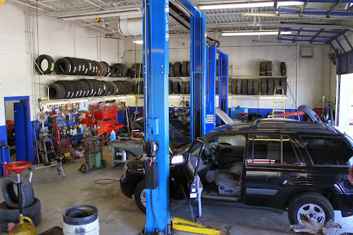 Used Car Dealer «Kern Auto Sales & Services LLC», reviews and photos, 1630 S Main St, Chelsea, MI 48118, USA