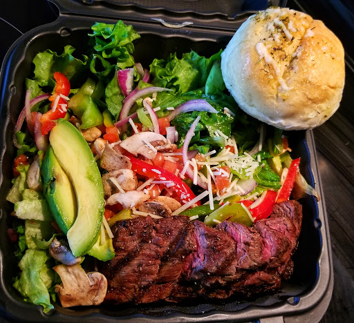 American Restaurant «Club Car», reviews and photos, 13435 University Ave #200, Clive, IA 50325, USA