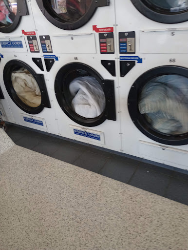 Laundromat «Sudsville Laundry», reviews and photos, 2420 York Rd, Lutherville-Timonium, MD 21093, USA