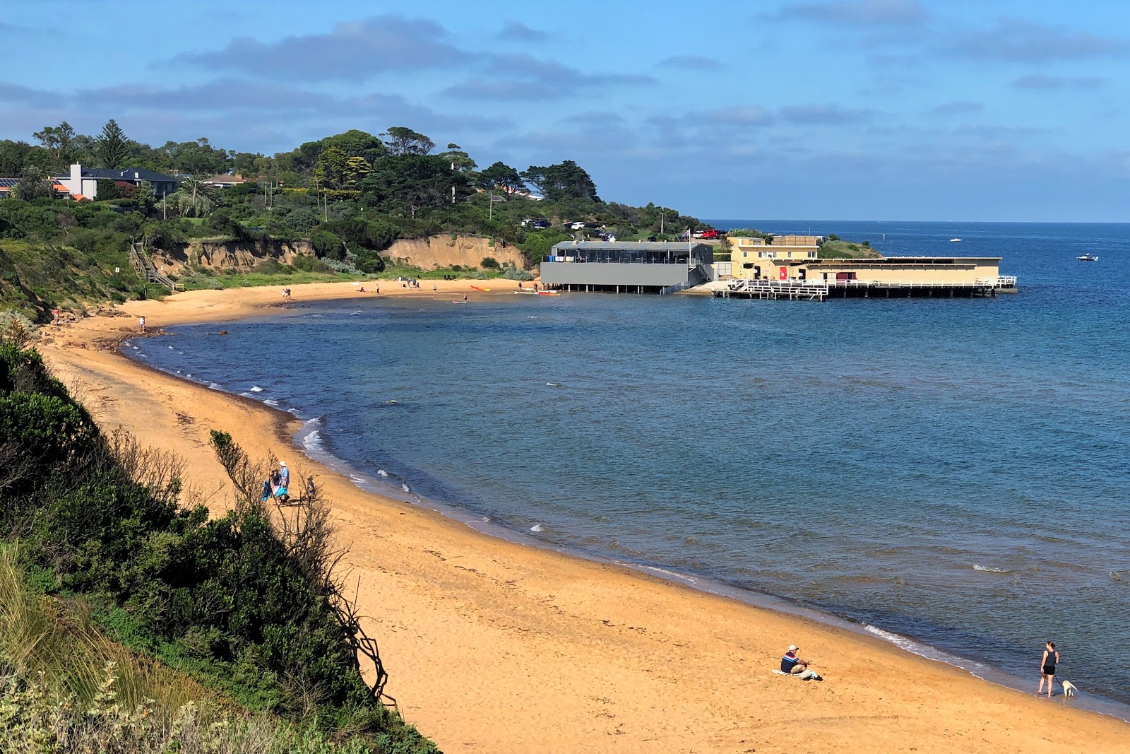 Foto av Canadian Bay Beach med ljus sand yta