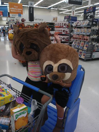 Department Store «Walmart Supercenter», reviews and photos, 1880 N Main St, Shelbyville, TN 37160, USA