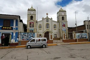 Plaza Principal - San Pedro de Cajas image