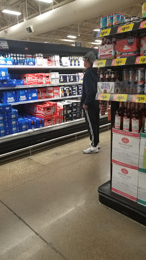 Grocery Store «H-E-B Grocery», reviews and photos, 1301 Wooded Acres Dr, Waco, TX 76710, USA