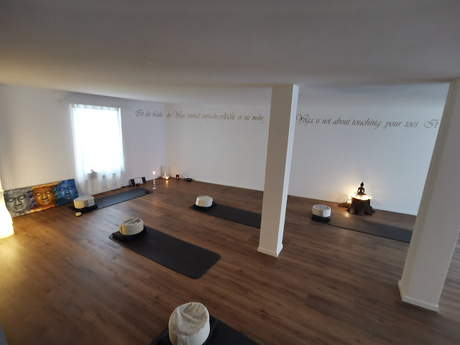 Kommentare und Rezensionen über Namasté Yoga Schule