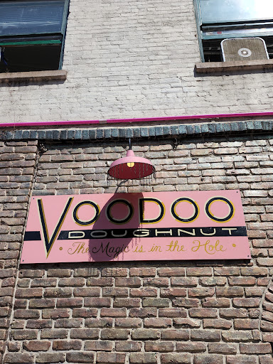 Donut Shop «Voodoo Doughnut», reviews and photos, 22 SW 3rd Ave, Portland, OR 97204, USA
