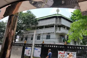 Makki Masjid image