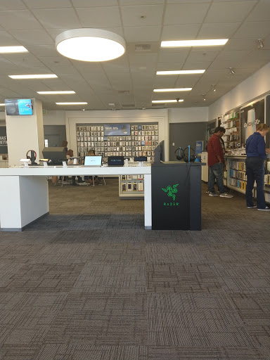 Cell Phone Store «AT&T», reviews and photos, 7525 166th Ave NE D120, Redmond, WA 98052, USA