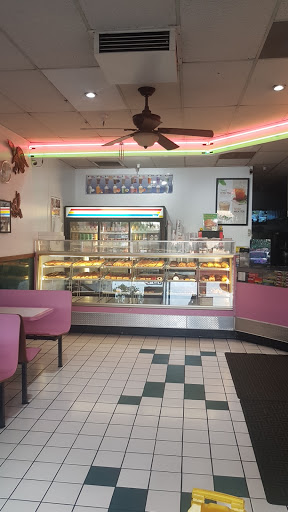 Donut Shop «Donut Club», reviews and photos, 861 W Arrow Hwy, San Dimas, CA 91773, USA