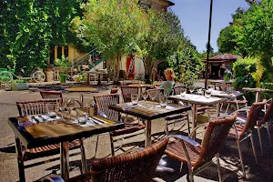 Le Café du Village image