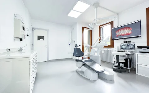 Clinica Dentale Dott. Dario Bellussi - Preganziol, Treviso image
