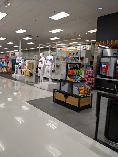 Department Store «Target», reviews and photos, 2295 SE Tualatin Valley Hwy, Hillsboro, OR 97123, USA