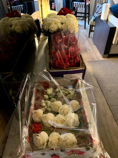 Florist «Hassell Florist», reviews and photos, 1679 Drew St, Clearwater, FL 33755, USA