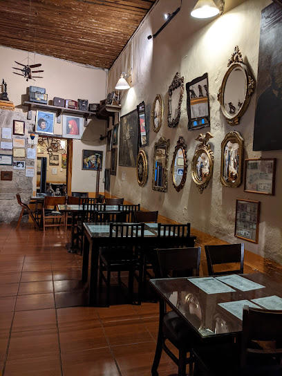 Truco 7 Restaurant - Del Truco 7, Zona Centro, 36000 Guanajuato, Gto., Mexico