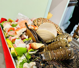 The Happy Lobster photo