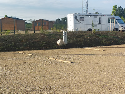 Aire CAMPING-CAR PARK à Rouffignac-de-Sigoulès