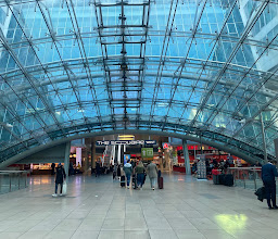 Frankfurt am Main Airport long-distance station photo