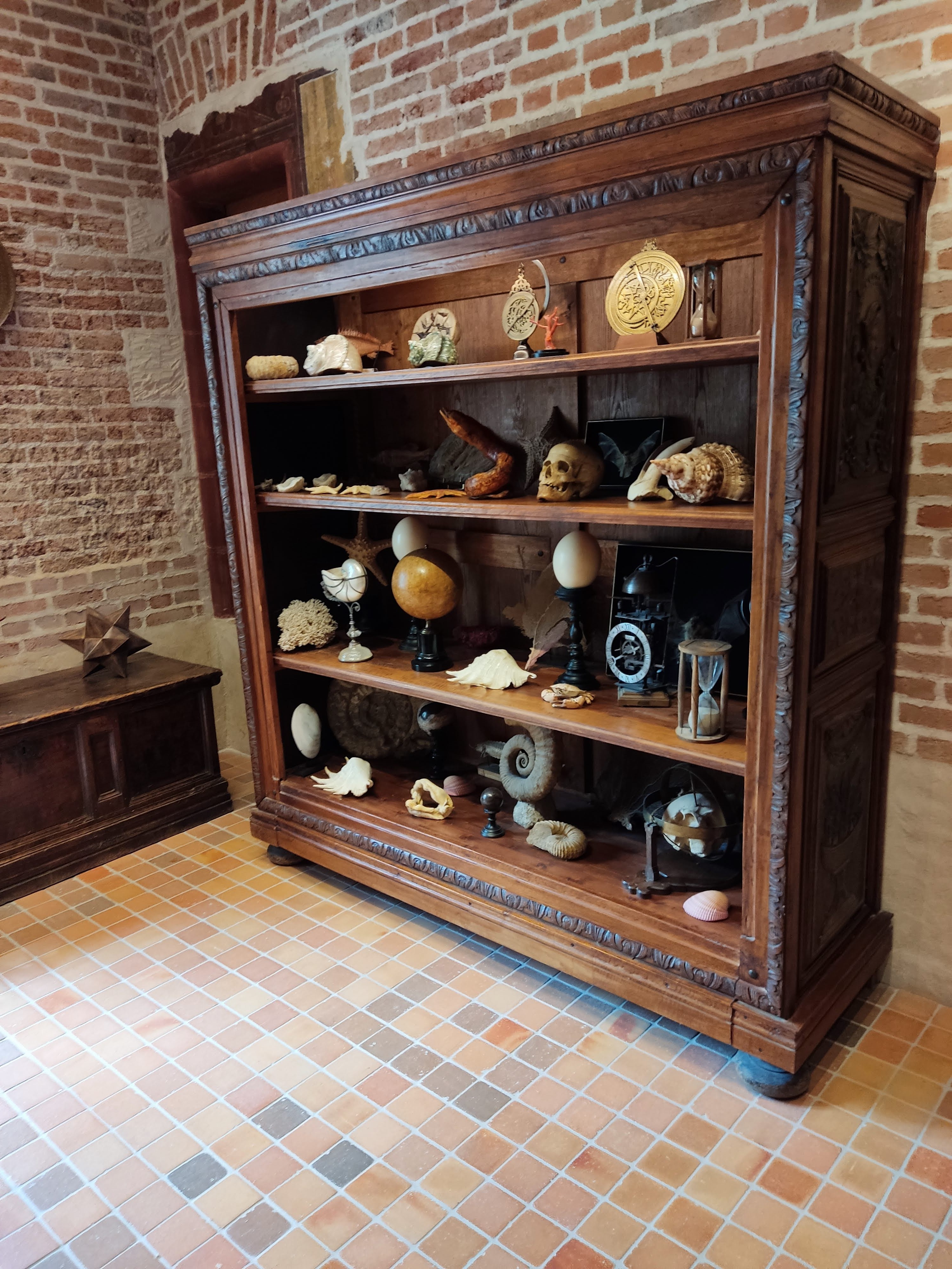 Photo n° 7 de l'avis de Damoc.r fait le 12/08/2023 à 23:29