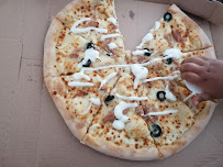 Plats et boissons du Pizzeria Domino's Pizza Lannion - n°20