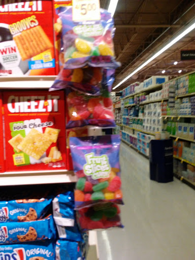 Grocery Store «Safeway», reviews and photos, 1801 W 11th St, Tracy, CA 95376, USA