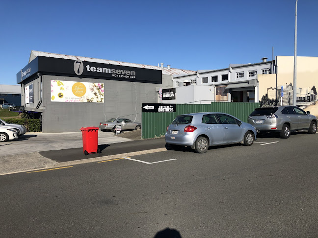 Comentarii opinii despre Cutthroat Brothers