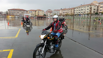 Kadıköy Motosiklet Ehliyeti