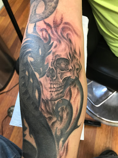 Tattoo Shop «mystic ink tattoos», reviews and photos, 715 N Ewing St, Seymour, IN 47274, USA