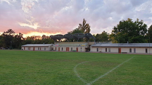 Értékelések erről a helyről: MLTC focipálya, Budapest - Sportpálya
