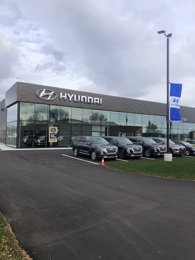 Marostica Hyundai, 1142 Alloy Dr, Thunder Bay, ON P7B 6M9, Canada, 