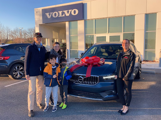 Car Dealer «Brown-Daub Volvo Cars Lehigh Valley», reviews and photos, 4046 Jandy Blvd, Nazareth, PA 18064, USA