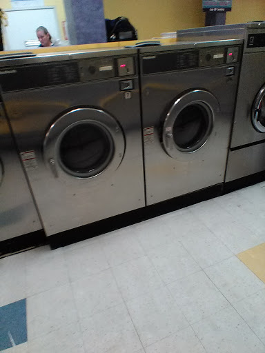 Laundromat «Coin-Op Laundry», reviews and photos, 4092 Madison St, Riverside, CA 92504, USA