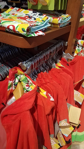 Toy Store «Disney Store», reviews and photos, 1500 Polaris Pkwy, Columbus, OH 43240, USA