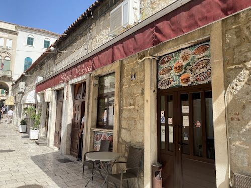 Zlatna ribica - Seafood restaurant in Split, Croatia 