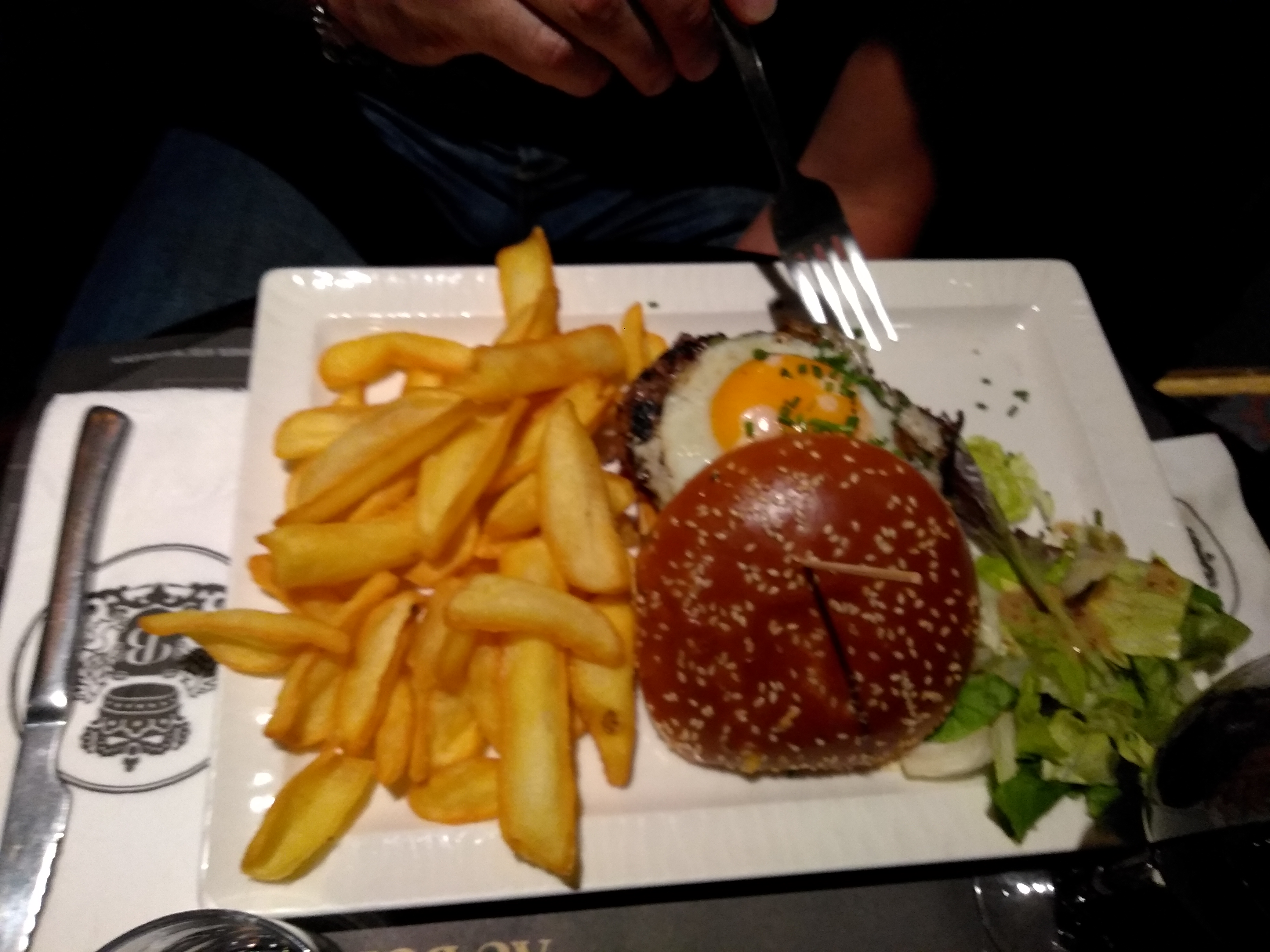 Photo n° 2 de l'avis de Emmanuel.e fait le 17/05/2018 à 20:29