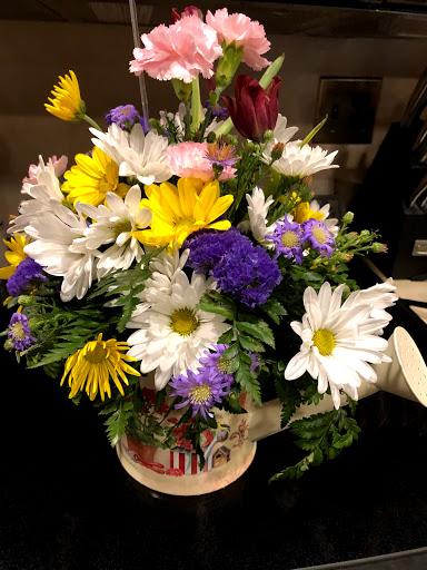 Florist «Flowers By Roger», reviews and photos, 1210 Manchester Ave, Middletown, OH 45042, USA