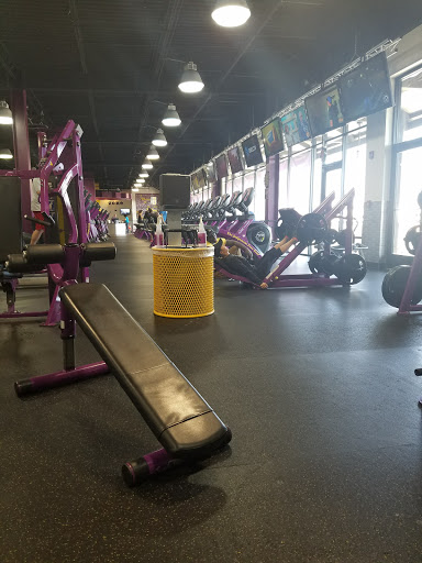 Gym «Planet Fitness», reviews and photos, 1800 McFarland Blvd E #321, Tuscaloosa, AL 35404, USA