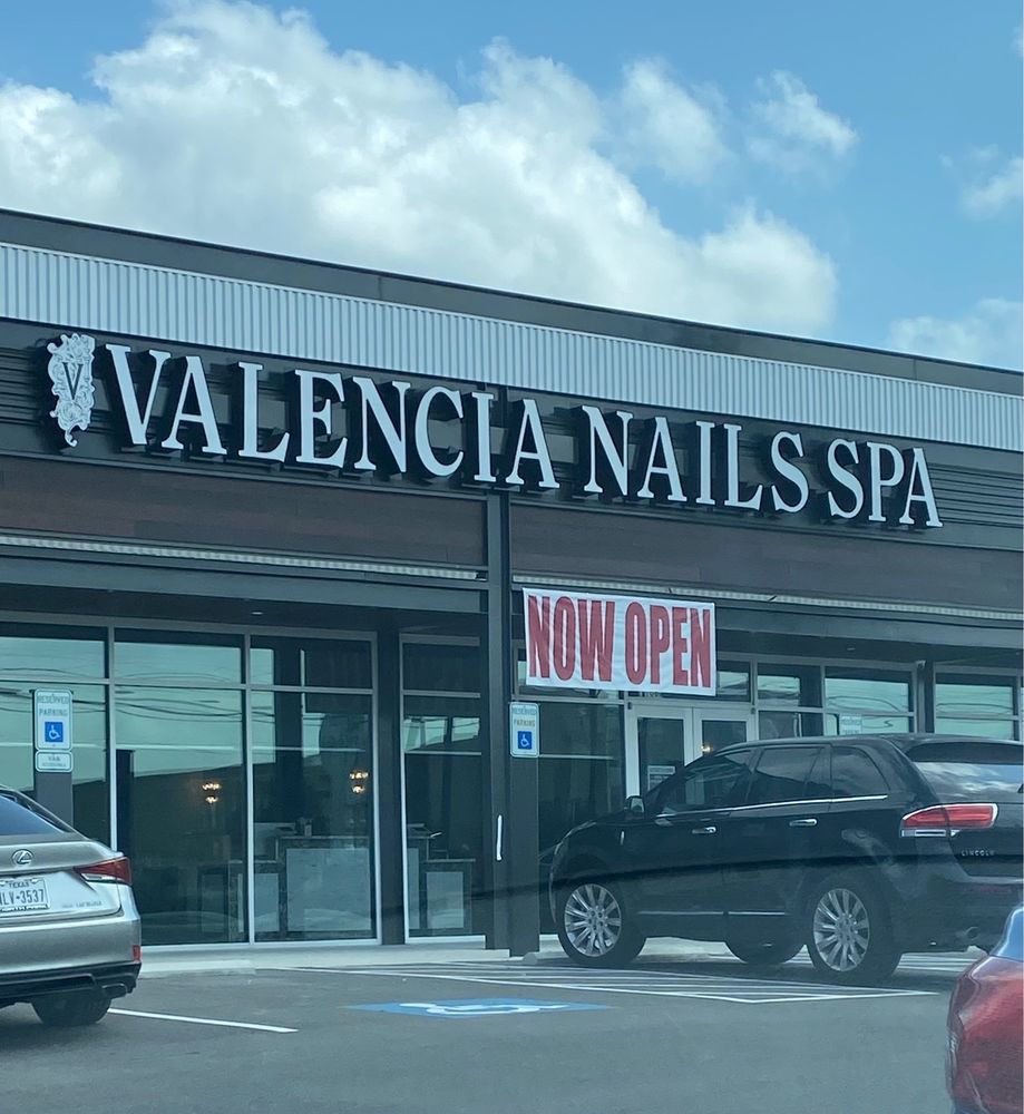 Valencia Nails Spa 78251