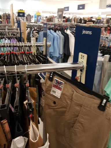 Department Store «Marshalls», reviews and photos, 6897 Southland Dr, Middleburg Heights, OH 44130, USA
