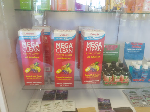 Tobacco Shop «J&J Smoke Shop», reviews and photos, 4520 Hallandale Beach Blvd, Pembroke Park, FL 33023, USA