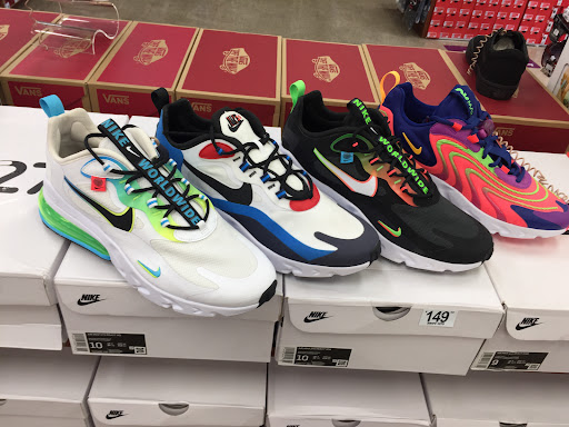 Shoe Store «Shoe City - Riverside», reviews and photos, 3535 Tyler St A3, Riverside, CA 92503, USA