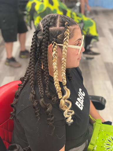 Barber Shop «Fade Station Barber Shop», reviews and photos, 1300 E Bay Dr H, Largo, FL 33771, USA