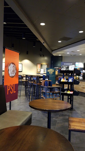 Coffee Shop «Starbucks», reviews and photos, 1925 N Wenatchee Ave, Wenatchee, WA 98801, USA
