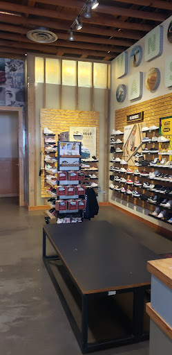 Shoe Store «Vans», reviews and photos, 5232 E 2nd St, Long Beach, CA 90803, USA