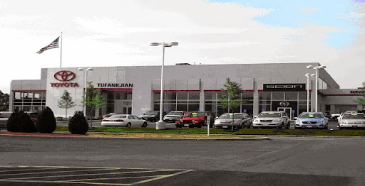 Toyota of Braintree, 210 Union St, Braintree, MA 02184, USA, 