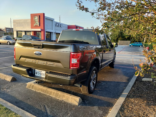 Auto Body Shop «Service King Collision Repair of Spring», reviews and photos, 23530 I-45, Spring, TX 77373, USA