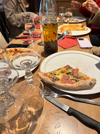 Pizza du Restaurant italien Le Oulala | Restaurant Halal Paris - n°5