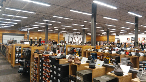 Shoe Store «DSW Designer Shoe Warehouse», reviews and photos, 852 N E Mall Blvd, Hurst, TX 76053, USA