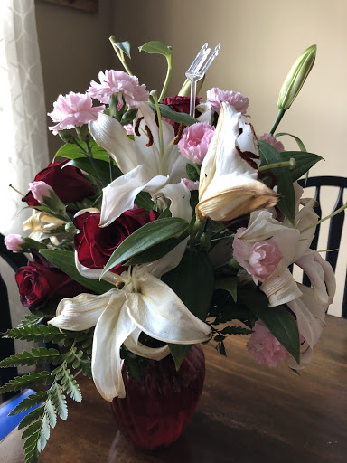 Florist «Four Seasons Florist», reviews and photos, 2141 Wilma Rudolph Blvd D, Clarksville, TN 37040, USA