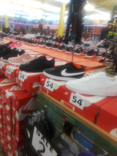 Shoe Store «Shoe City», reviews and photos, 4450 Firestone Blvd, South Gate, CA 90280, USA